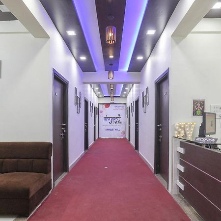 Collection O Shyam Vatika Banquet And Rooms Surat Dış mekan fotoğraf