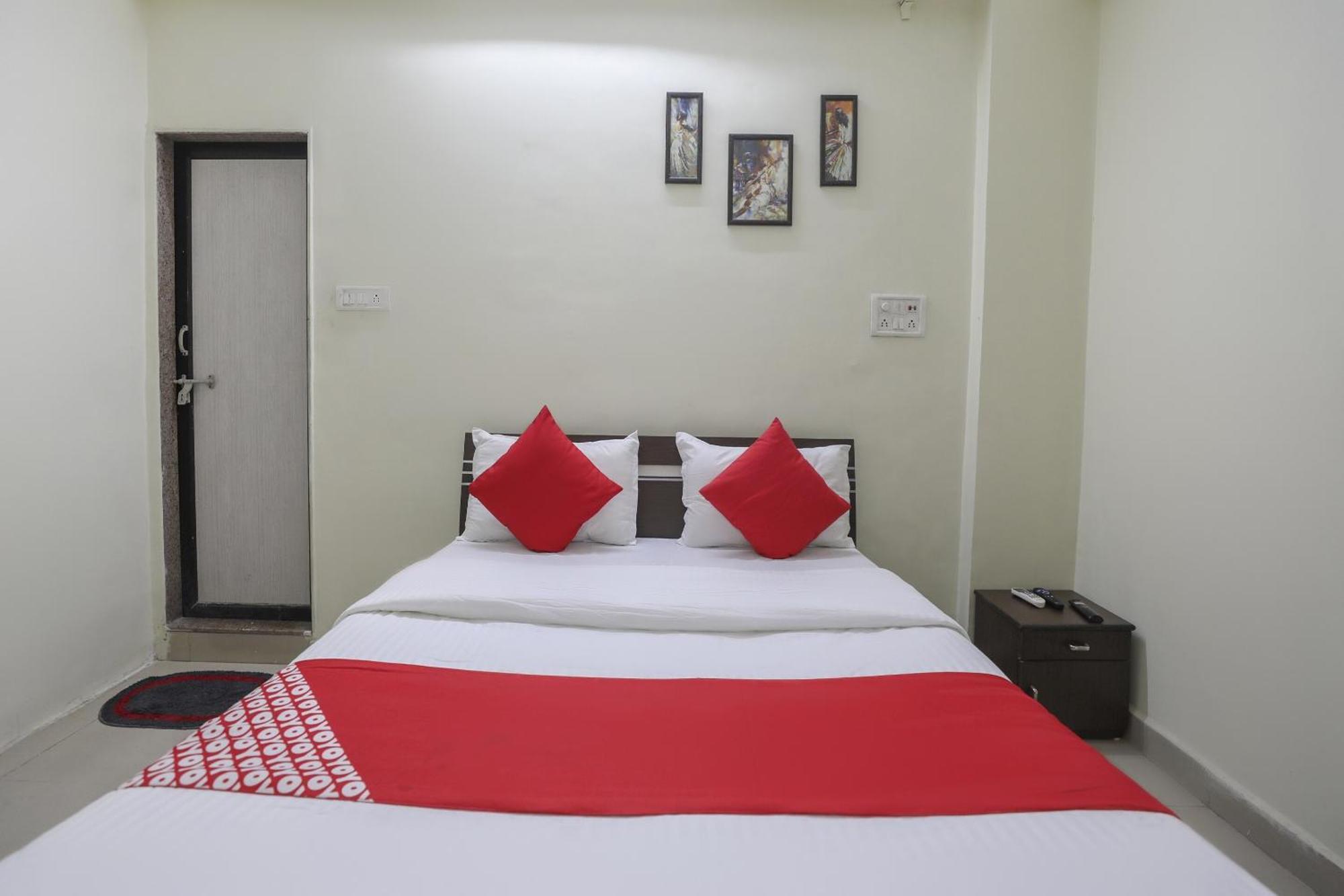 Collection O Shyam Vatika Banquet And Rooms Surat Dış mekan fotoğraf
