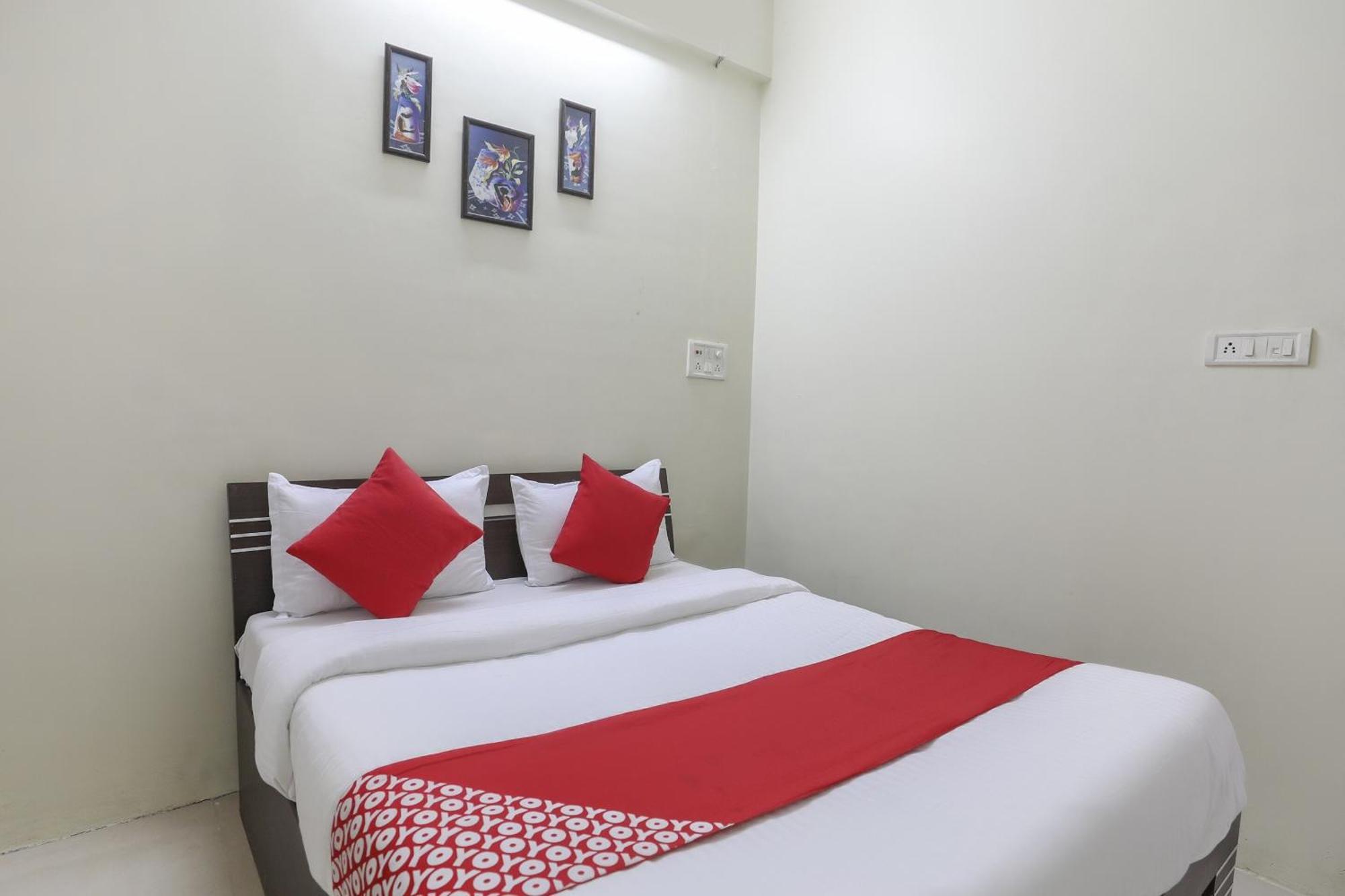 Collection O Shyam Vatika Banquet And Rooms Surat Dış mekan fotoğraf